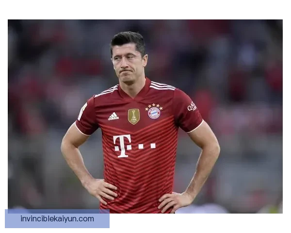 赫鲁斯蒂奇在法兰克福的表现稳健，持续受到关注与期待